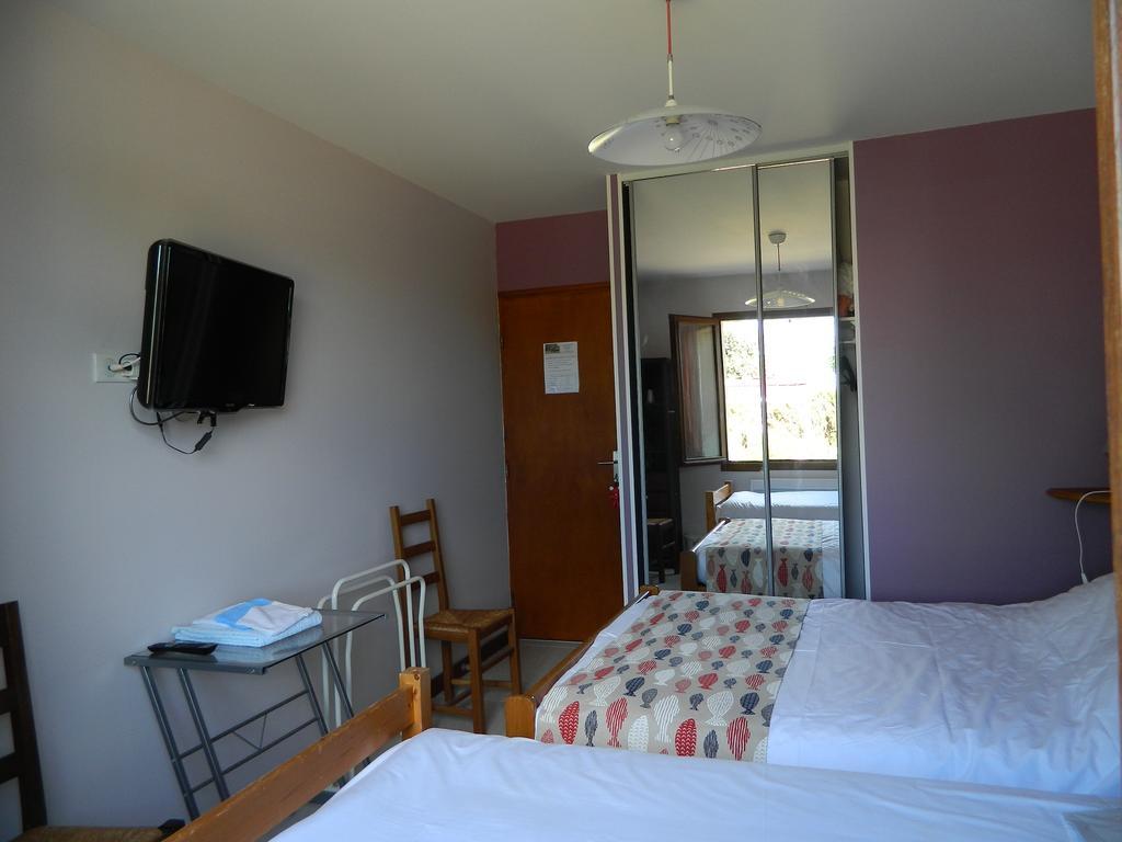 Chambre D'Hotes Les 3 Moulins Cozes エクステリア 写真